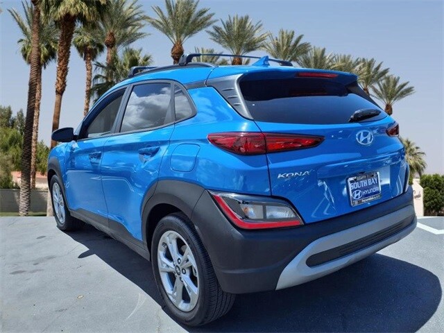 2023 Hyundai Kona SEL photo 2
