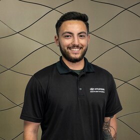 Staff member Justin Rodriguez from ID_9e2722d49dee