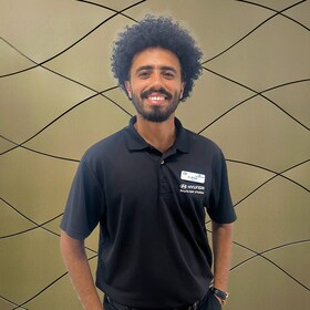 Staff member Ahmed "Omar" Omar from ID_9e2722d49dee