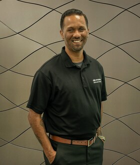Staff member Jeff Mitchell from ID_9e2722d49dee
