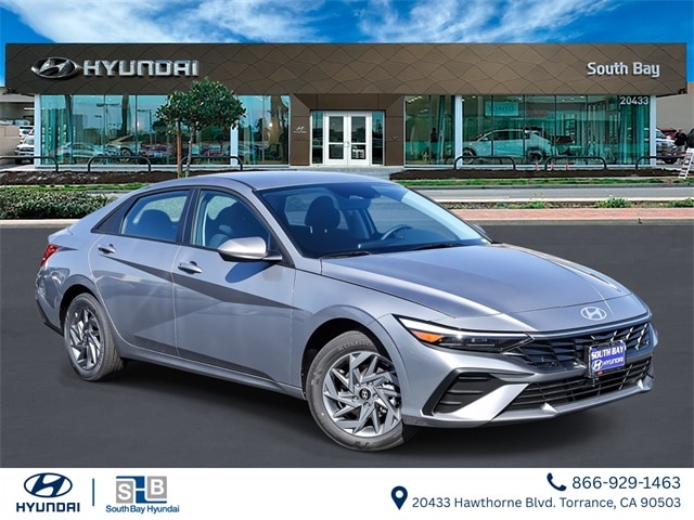 2026 Hyundai Elantra Blue's photo