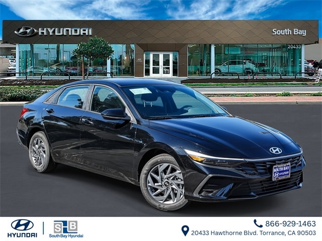 2026 Hyundai Elantra Blue's photo