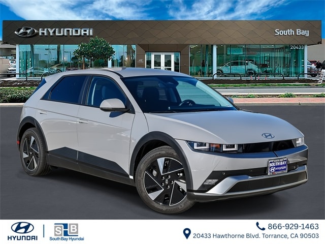 2026 Hyundai IONIQ 5 SE's photo