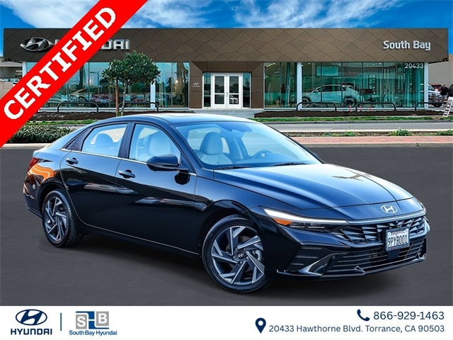 2024 Hyundai Elantra Limited's photo