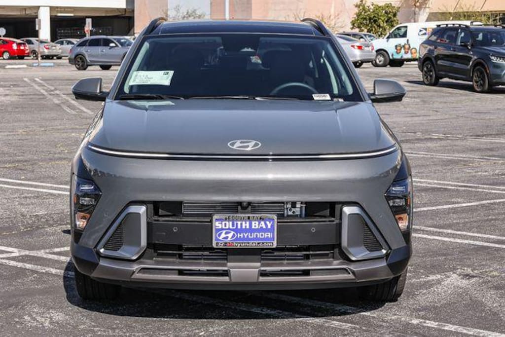 New 2026 Hyundai Kona Limited FWD SUV
