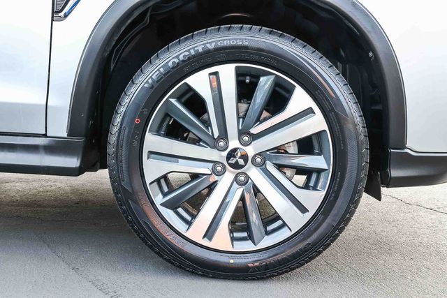 2024 Mitsubishi Outlander Sport SE - Photo 9