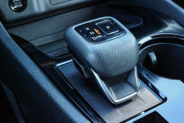 2024 Nissan Rogue SV - Photo 24
