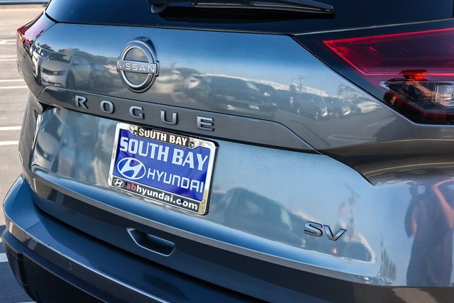 2024 Nissan Rogue SV - Photo 7