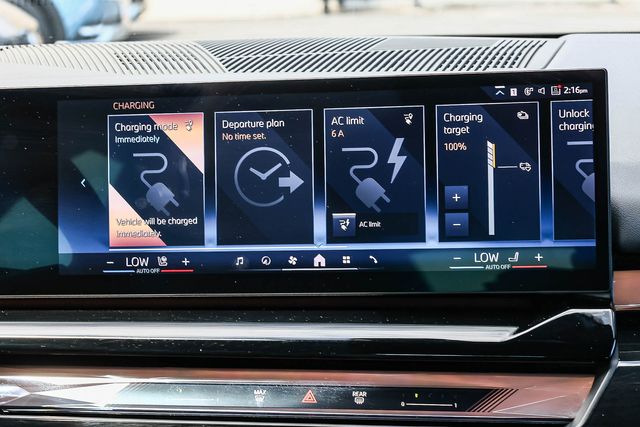 2024 BMW i5 40 - Photo 16