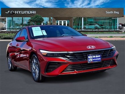 2024 Hyundai Elantra SEL Sedan