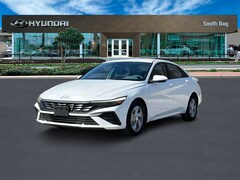 2025 Hyundai Elantra SE Sedan