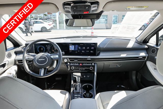 2025 Hyundai Sonata SE - Photo 14