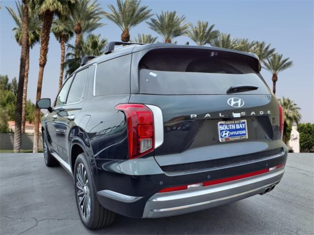 New 2025 Hyundai Palisade Calligraphy FWD SUV