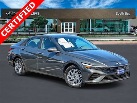 2024 Hyundai Elantra SEL Sedan