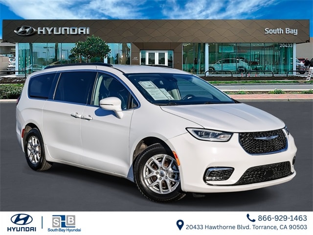 2022 Chrysler Pacifica Touring L