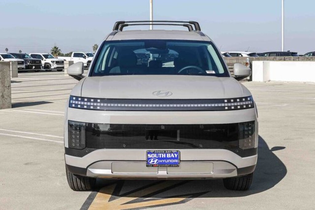 New 2026 Hyundai IONIQ 9 SE SUV