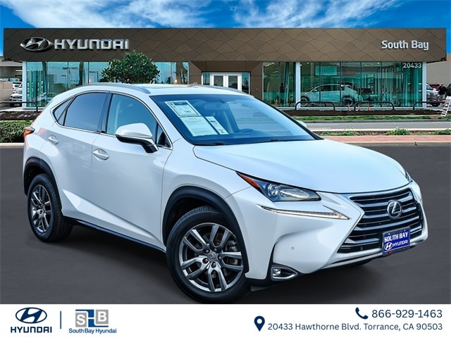 2016 Lexus NX 200t's photo