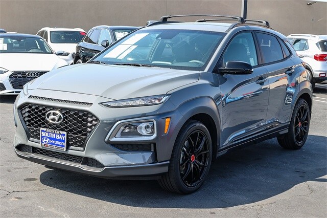 2021 Hyundai Kona SEL Plus photo 2