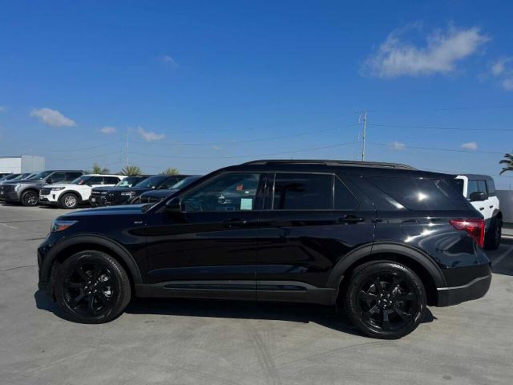 Certified 2023 Ford Explorer ST-Line SUV