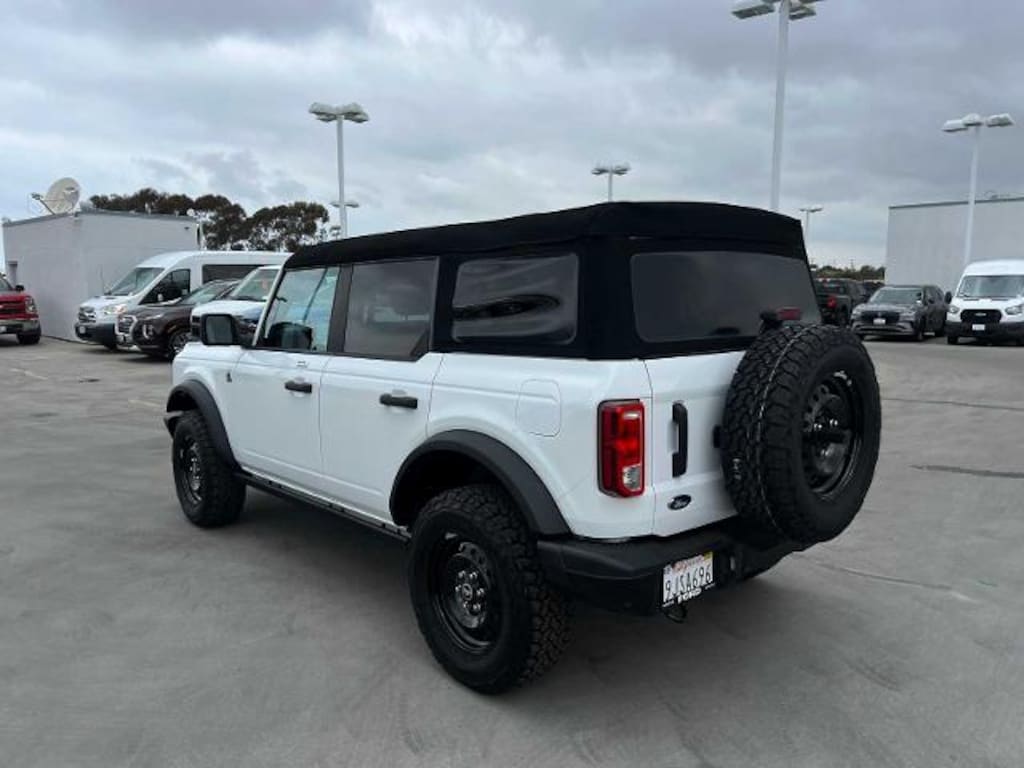 Certified 2023 Ford Bronco Black Diamond SUV