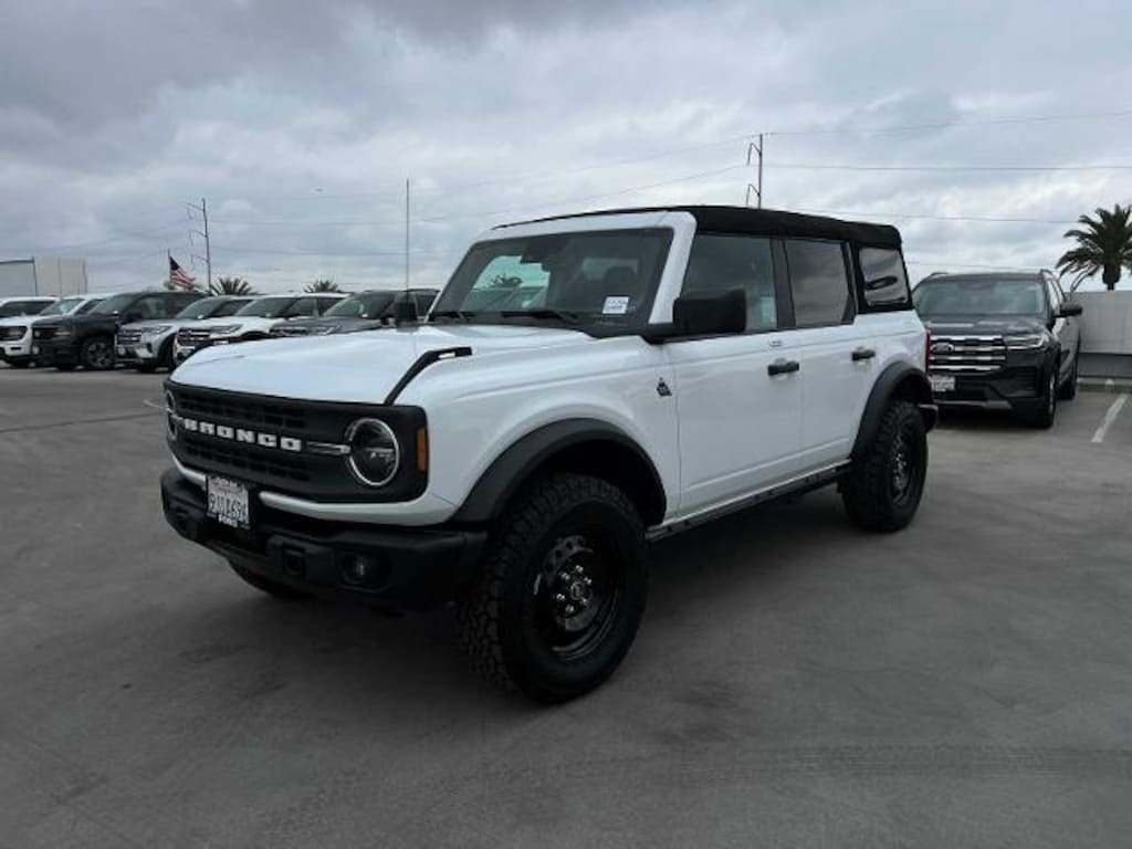 Certified 2023 Ford Bronco Black Diamond SUV