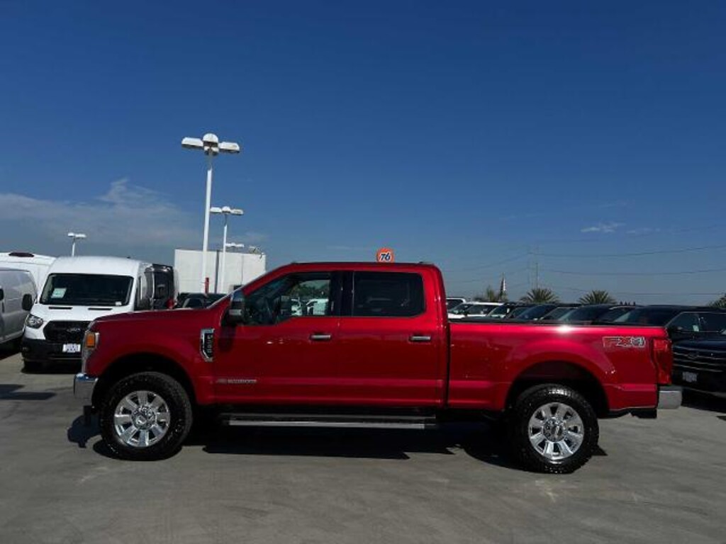 Certified 2022 Ford F-250 XLT CREW CAB PICKUP