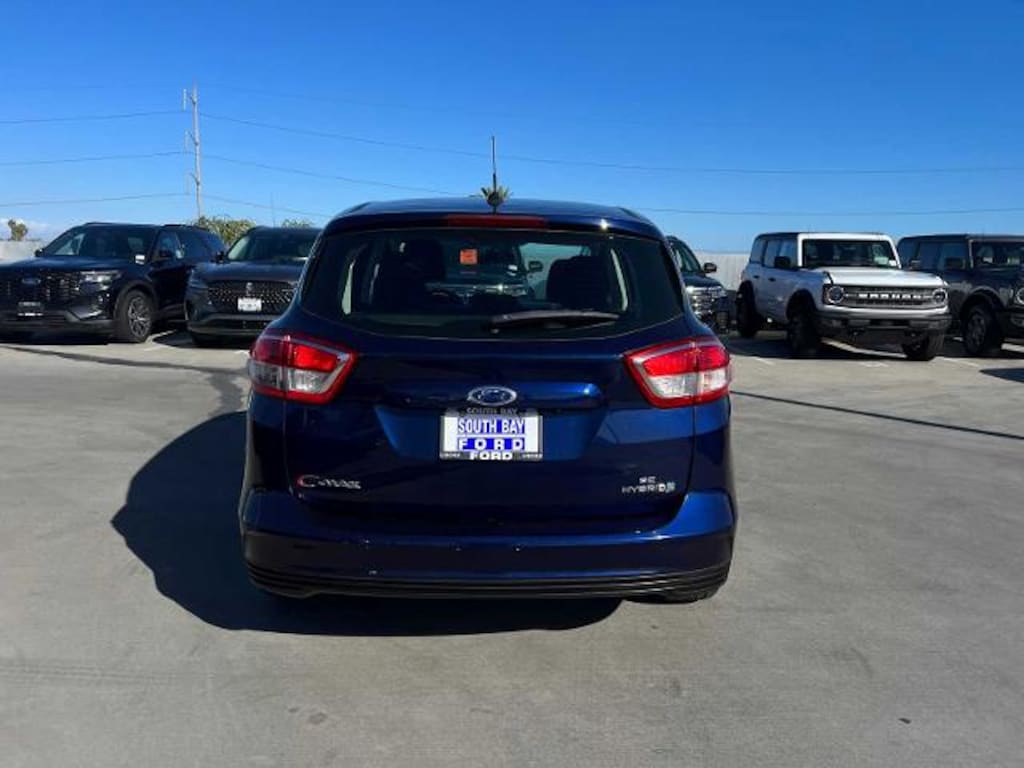 Certified 2017 Ford Cmax SE HATCHBACK