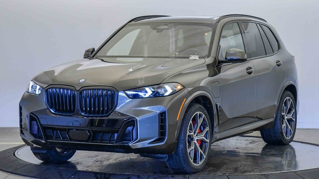 New 2026 BMW X5 xDrive50e SUV