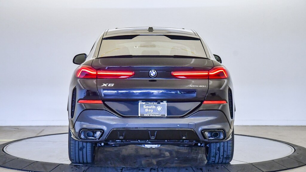New 2026 BMW X6 xDrive40i SUV