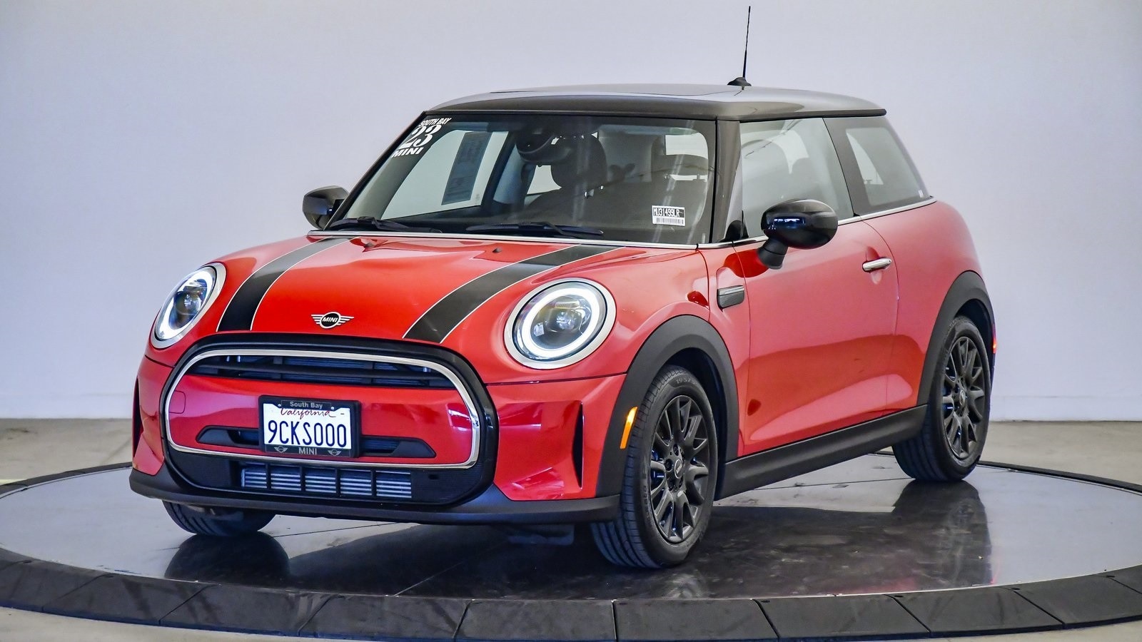 2023 MINI Hardtop 2 Door Cooper Classic