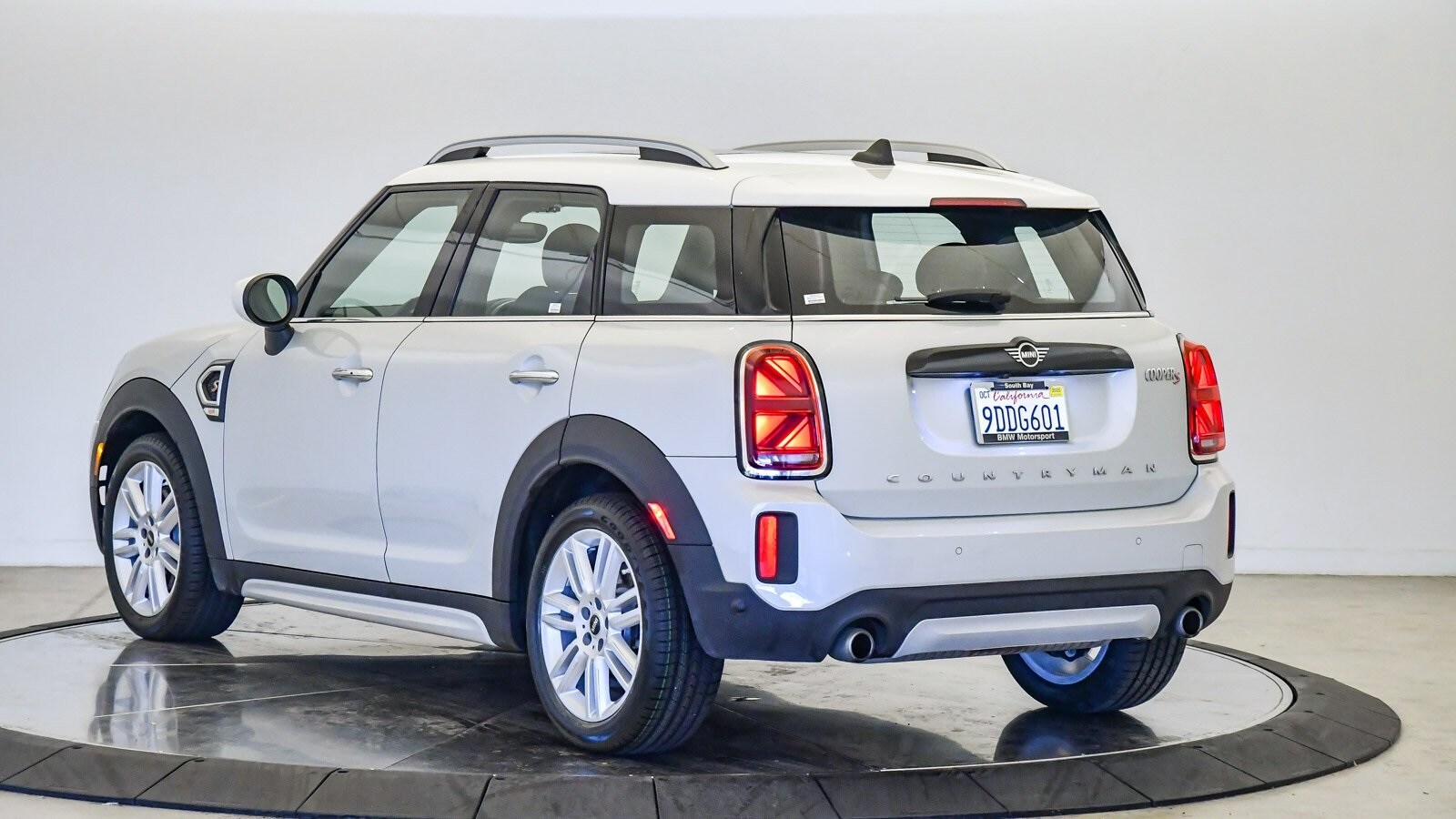 2023 Mini Countryman S photo 2