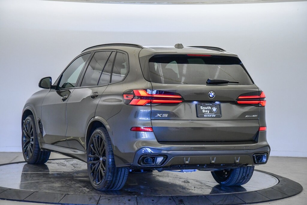 New 2026 BMW X5 xDrive40i SUV