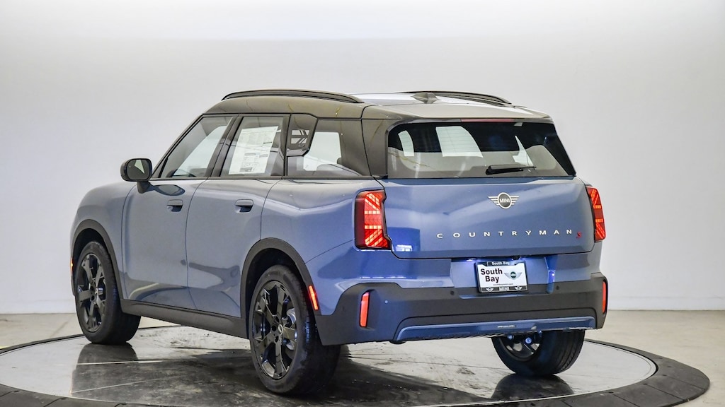 New 2026 MINI Countryman Signature Plus SUV