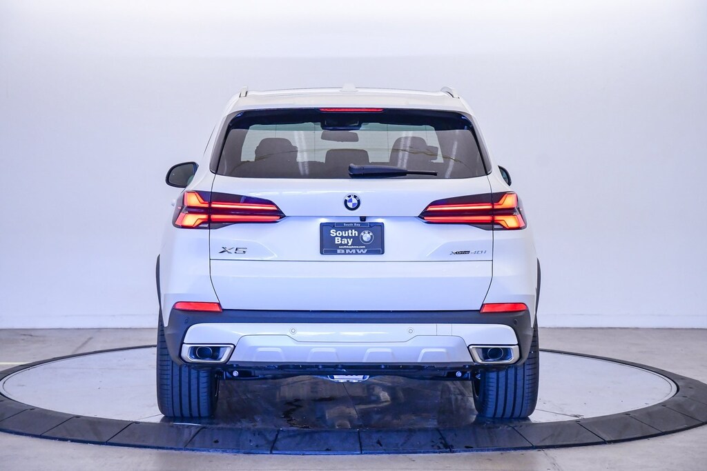 New 2026 BMW X5 xDrive40i SUV