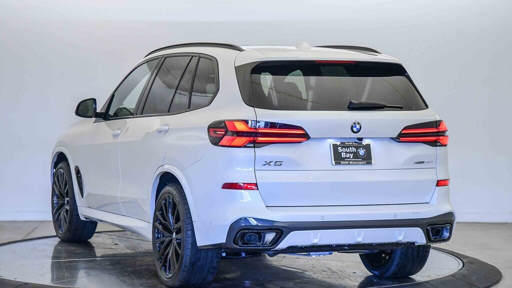 New 2026 BMW X5 sDrive40i SUV