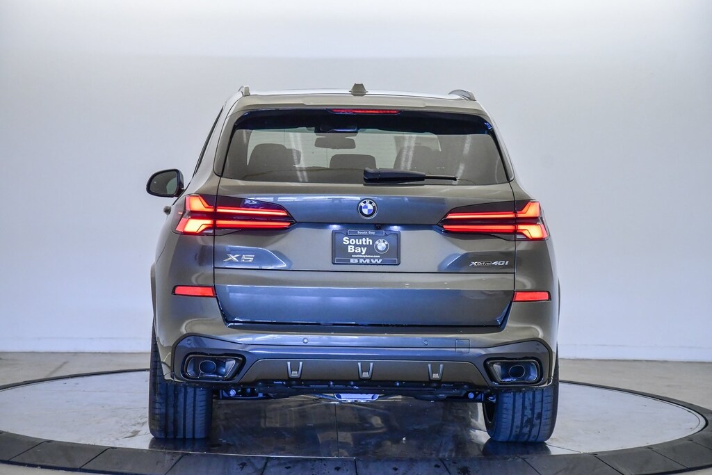 New 2026 BMW X5 xDrive40i SUV