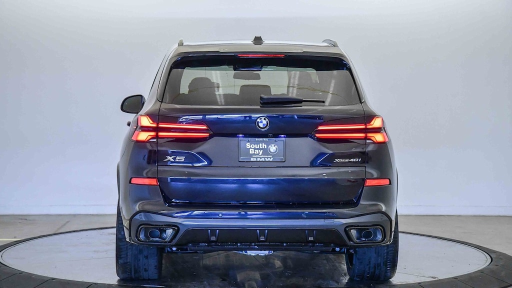 New 2026 BMW X5 xDrive40i SUV