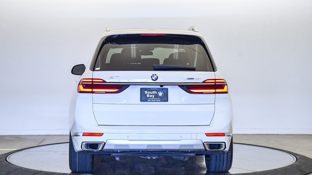 Used 2023 BMW X7 xDrive40i SUV