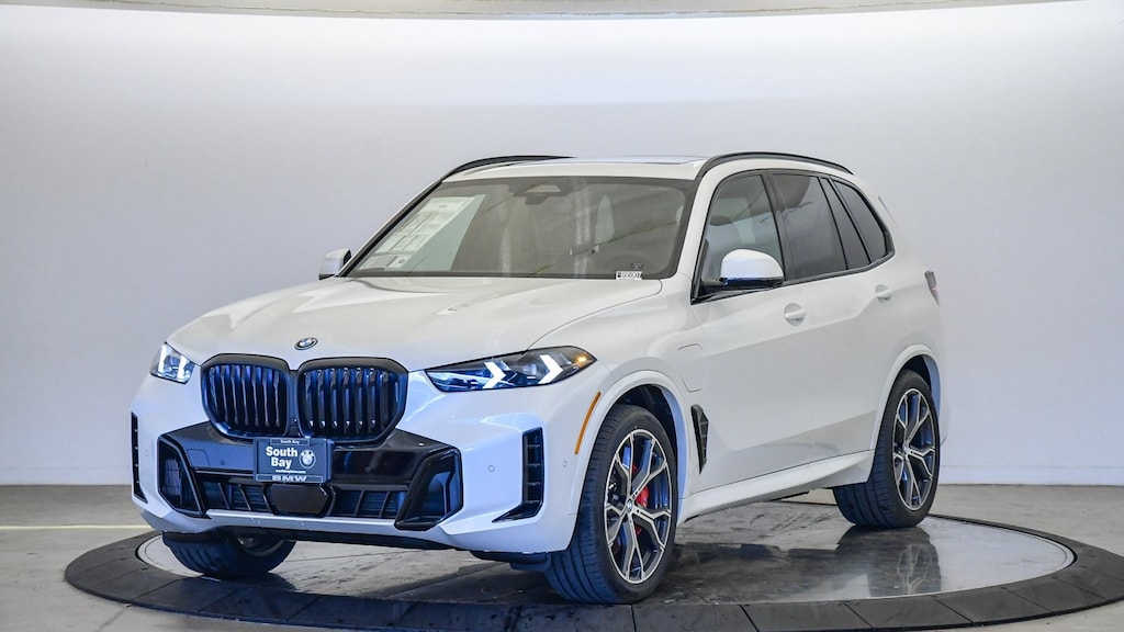 New 2026 BMW X5 xDrive50e SUV