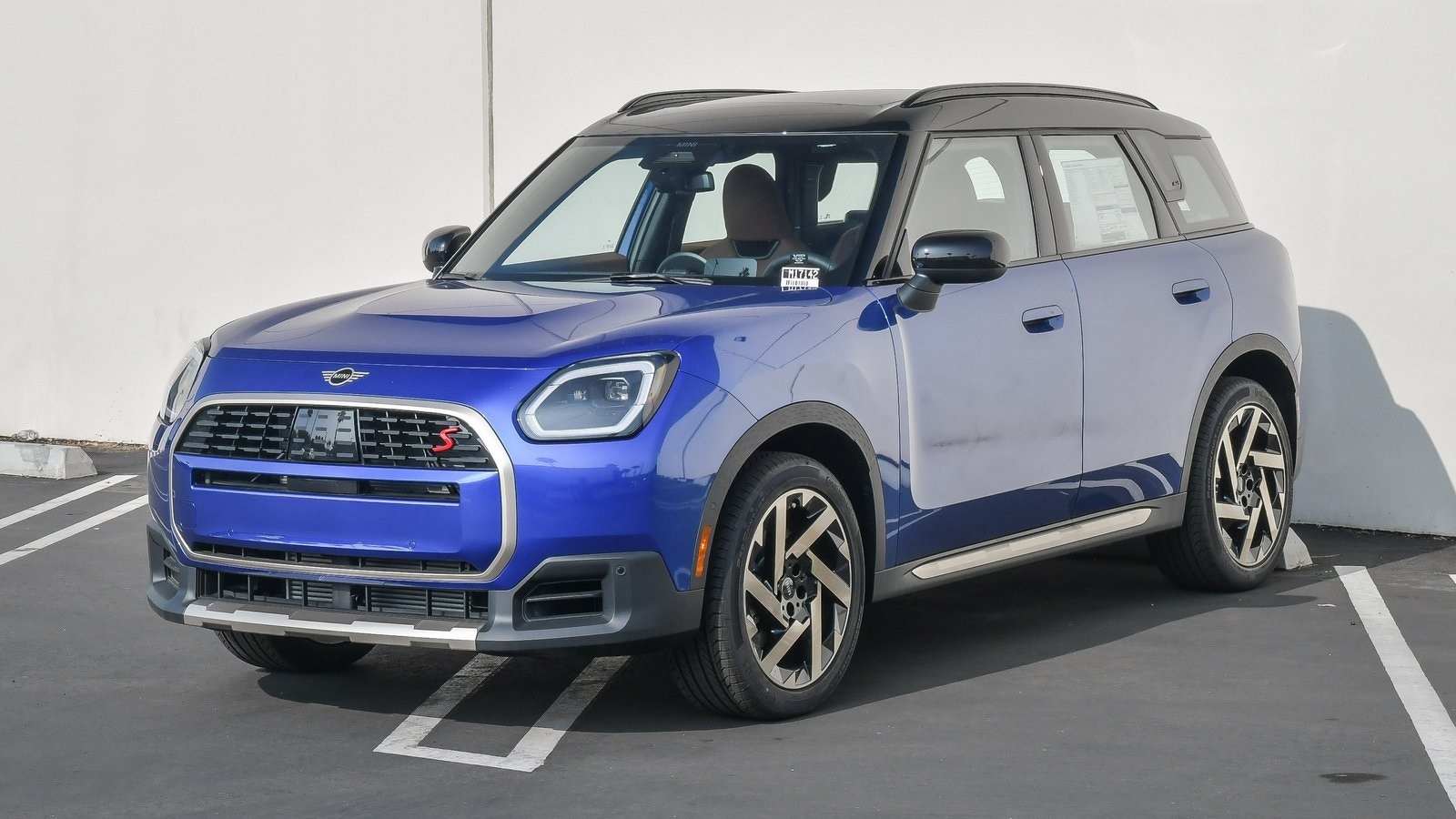 2025 MINI Countryman Signature Plus
