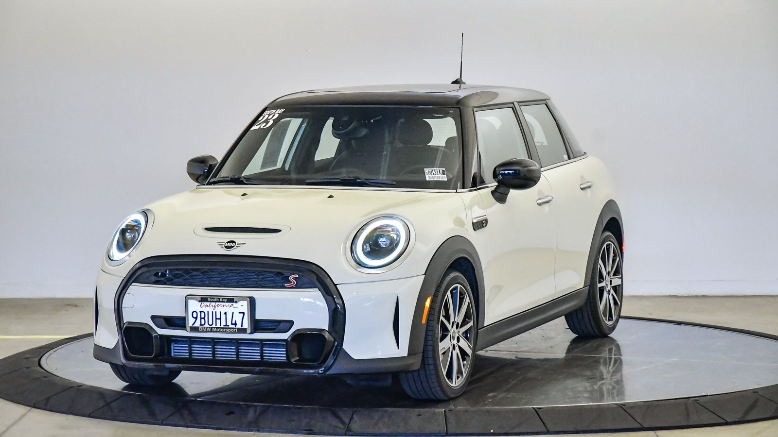 2023 MINI Hardtop 4 Door Cooper S Classic