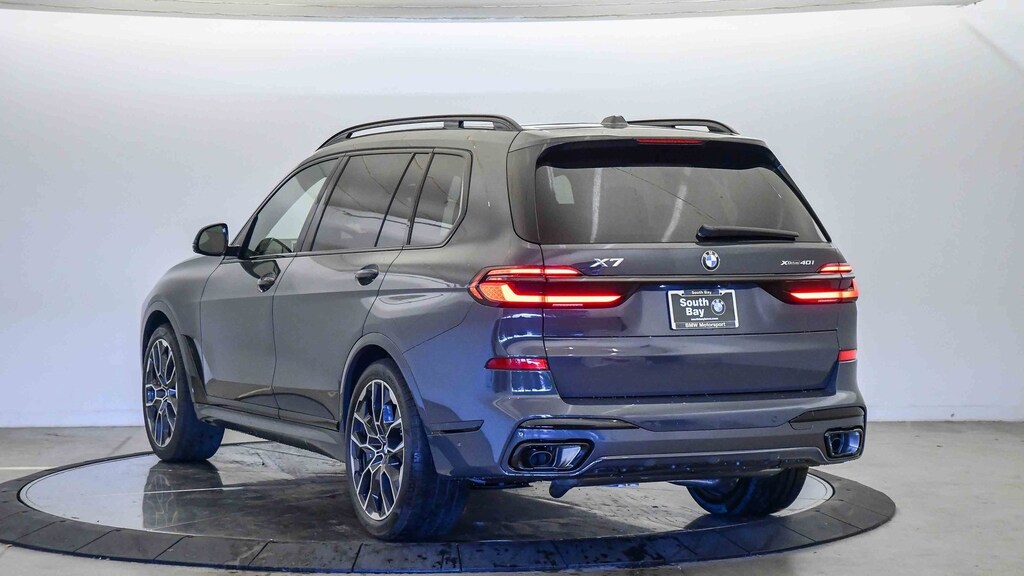 New 2026 BMW X7 xDrive40i SUV
