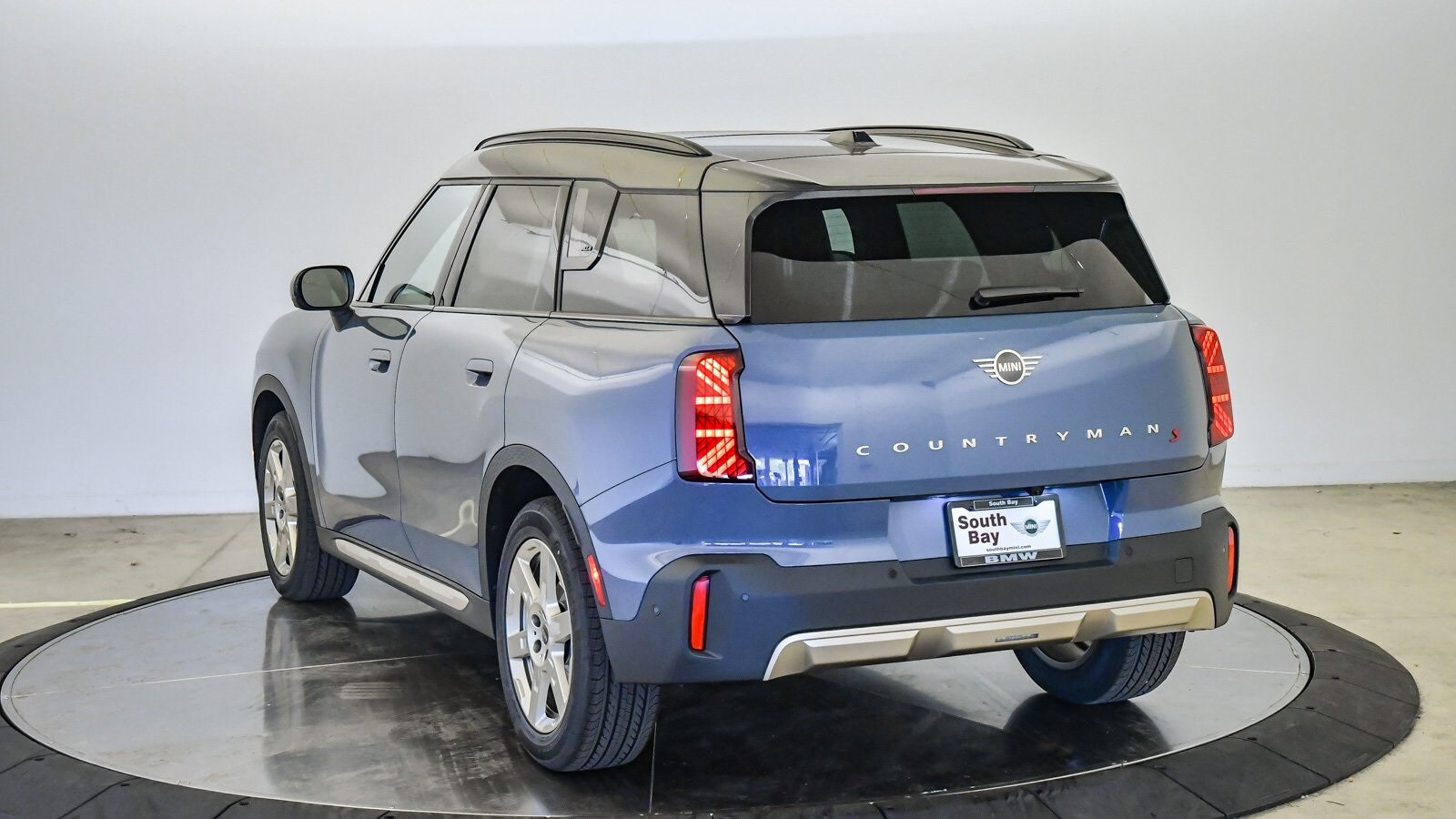 2025 Mini Countryman S ALL4 photo 2