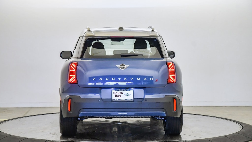 New 2026 MINI Countryman Signature Plus SUV