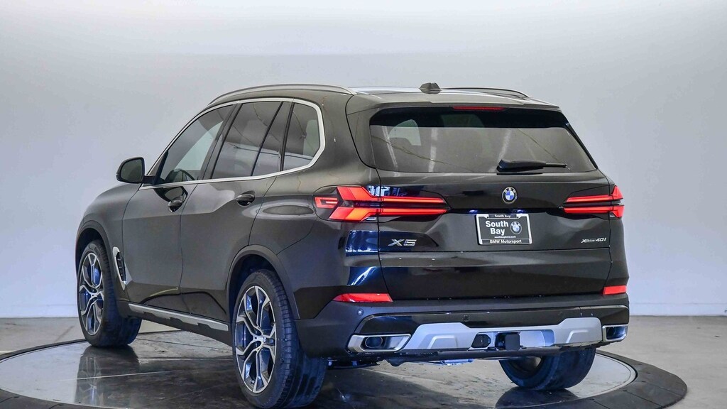 New 2026 BMW X5 xDrive40i SUV