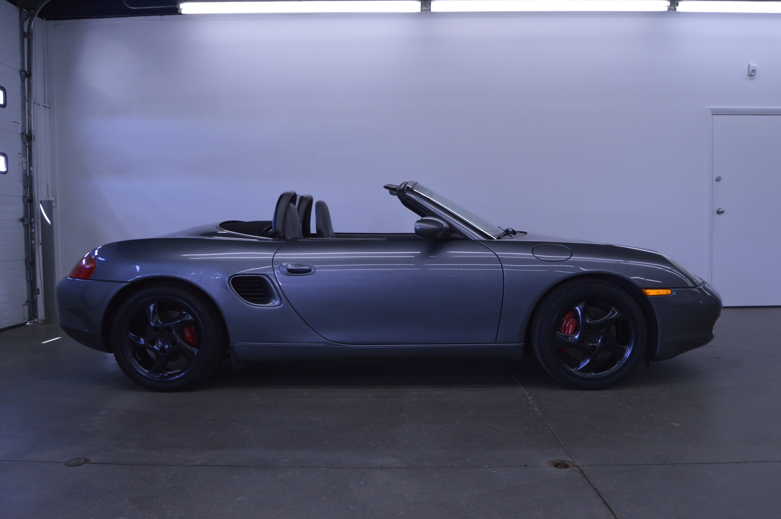 2002 Porsche Boxster S photo 2