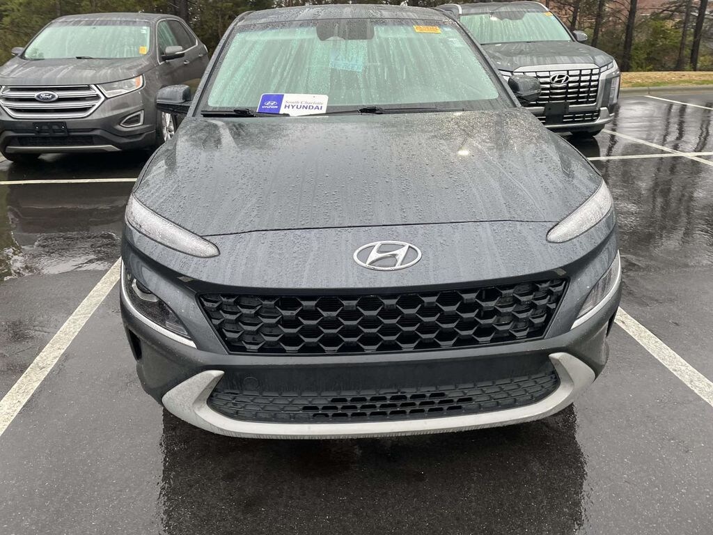 Used 2022 Hyundai Kona SE SUV
