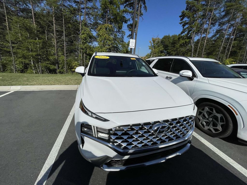 2022 Hyundai Santa Fe SEL photo 2