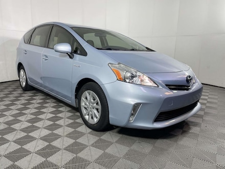 2014 Toyota Prius v Two Wagon