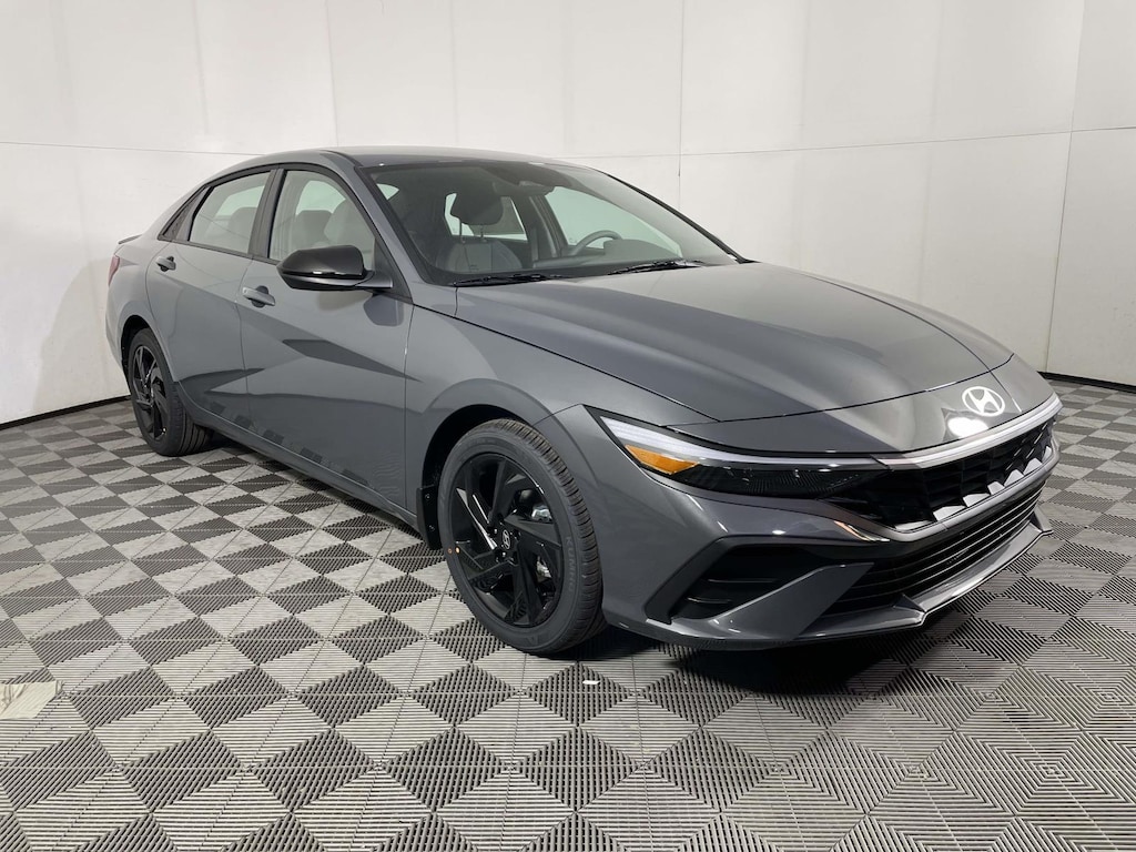 New 2026 Hyundai Elantra SEL Sport Sedan